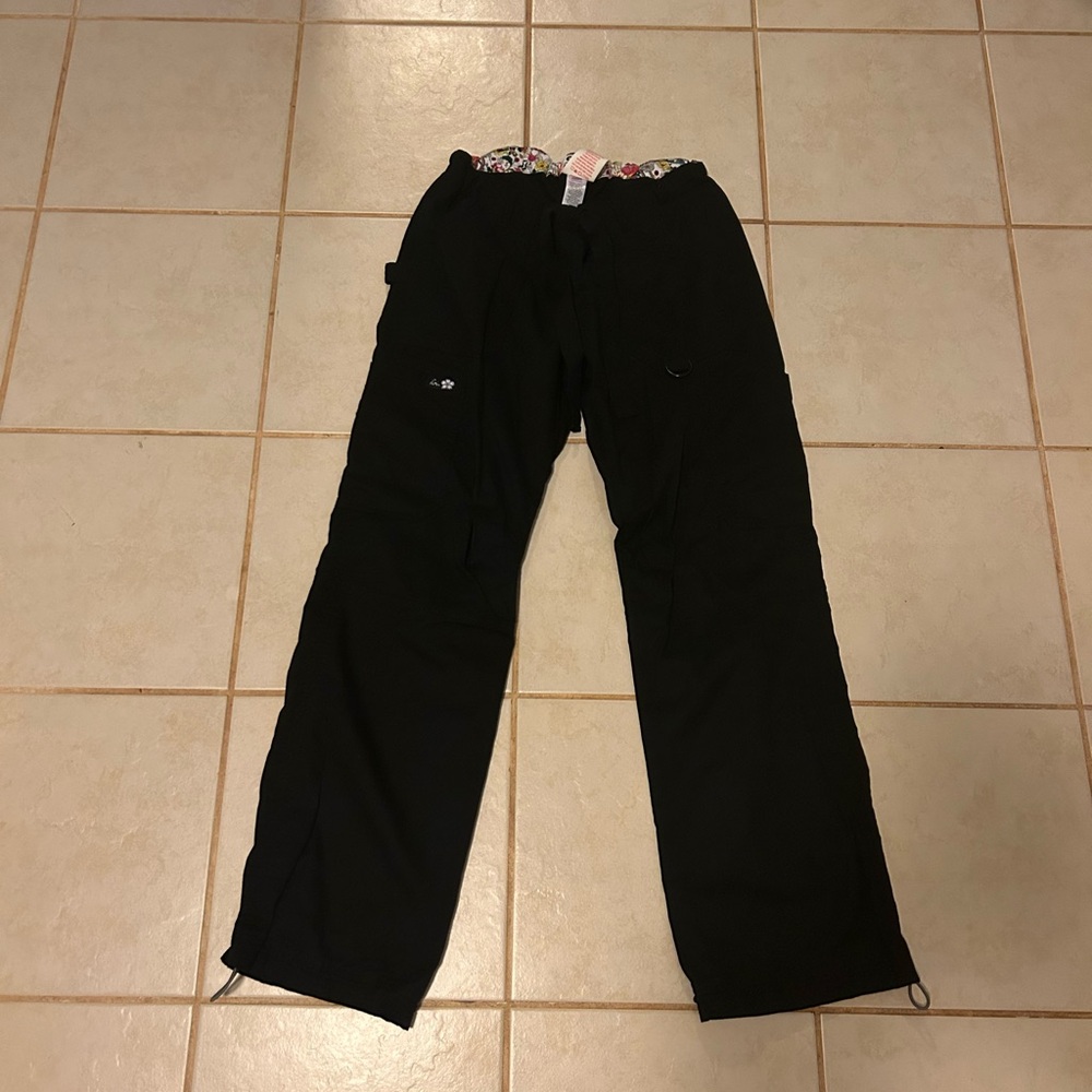 Like new black Koi scrub pants